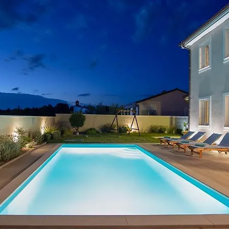 Hotel Tempera 4*